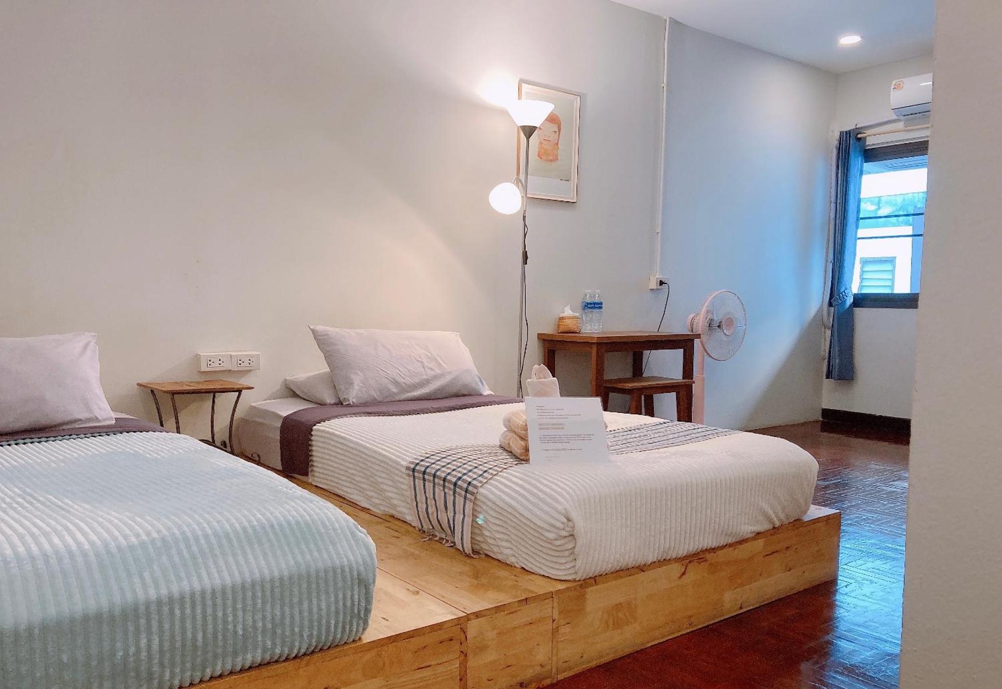 Wayside Guesthouse Chiang Mai Exterior photo